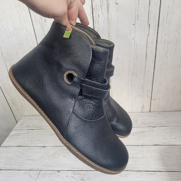 El Naturalista Shoes - EL NATURALISTA EL VIAJERO BOOTS